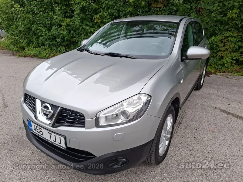 Nissan Qashqai - 1