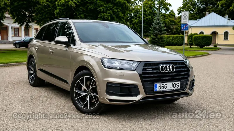 Audi Q7 - 1