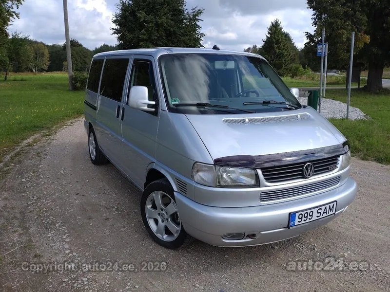 Volkswagen Multivan - 1