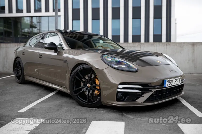 Porsche Porsche Panamera