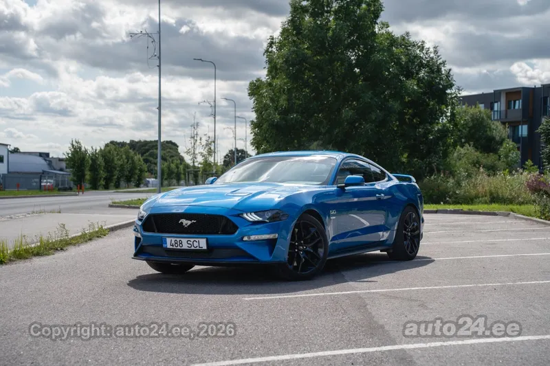 Ford Mustang - 1