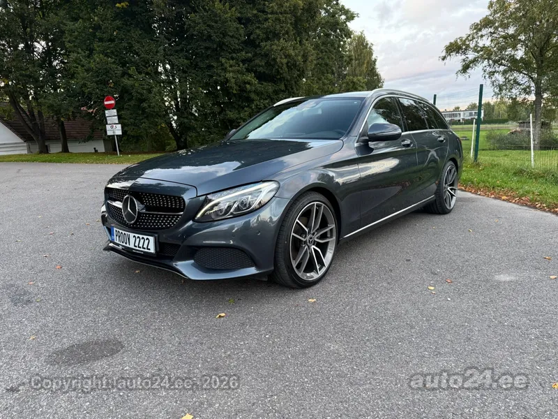 Mercedes-Benz C 220 - 1