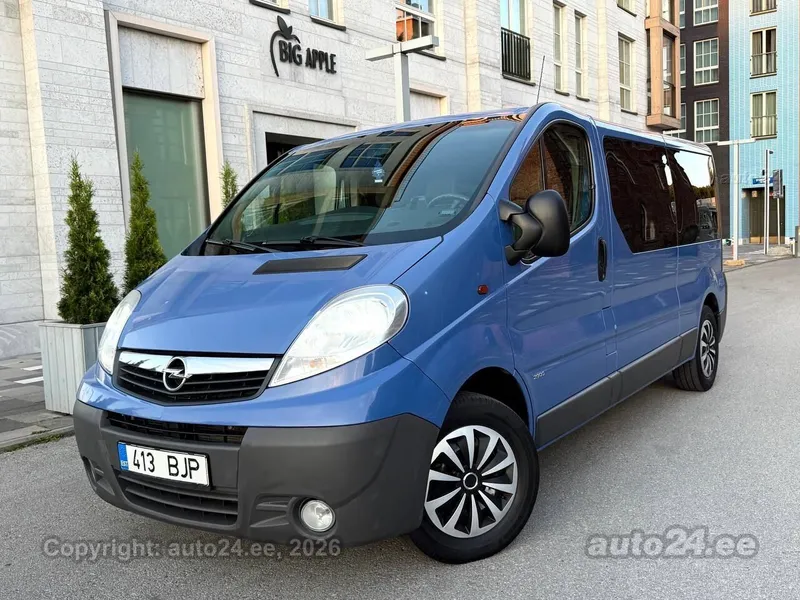 Opel Vivaro - 1