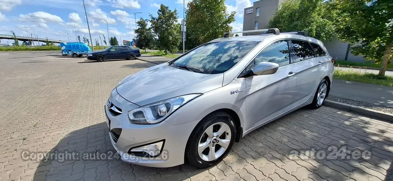 Hyundai i40 - 1