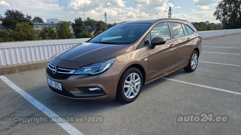 Opel Astra - 1