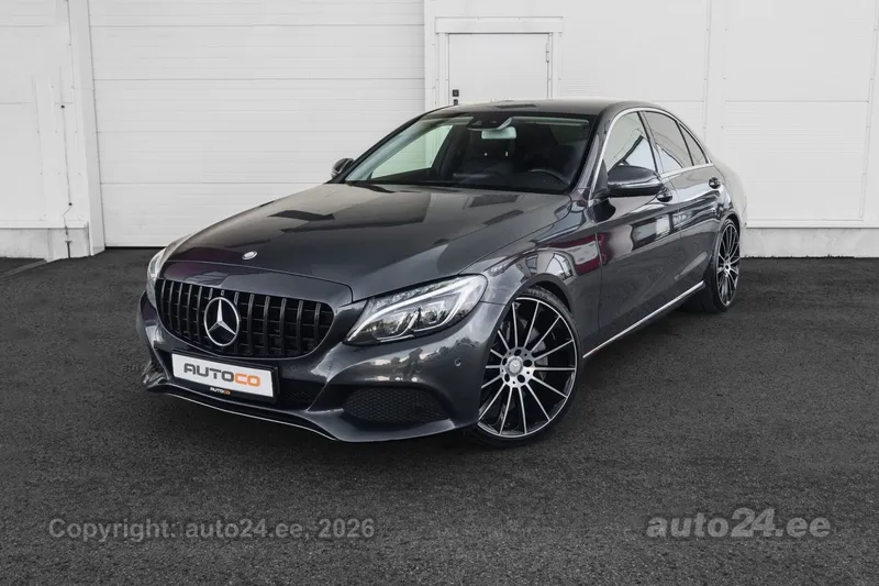 Mercedes-Benz C 350 - 1