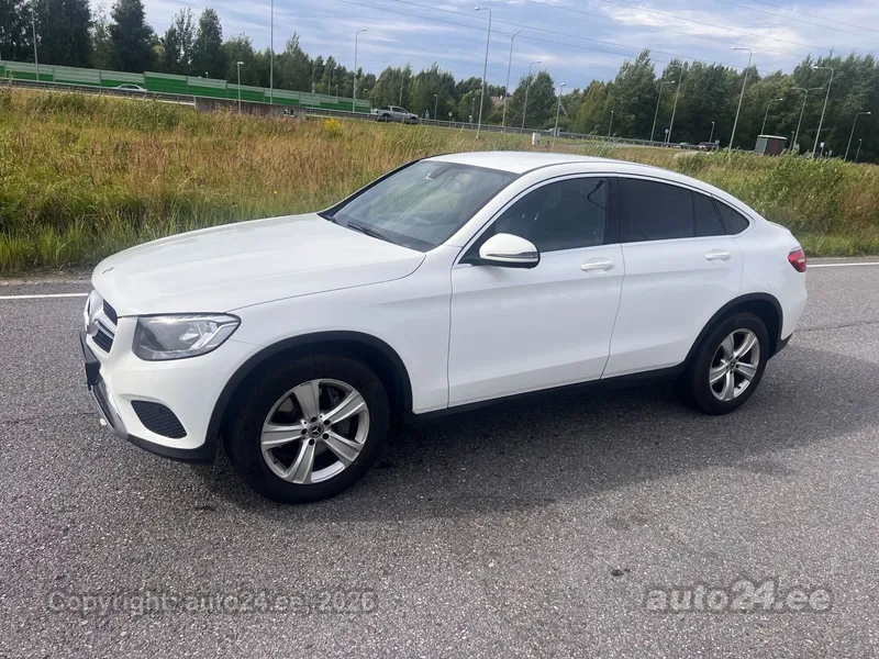 Mercedes-Benz GLC 220 - 1
