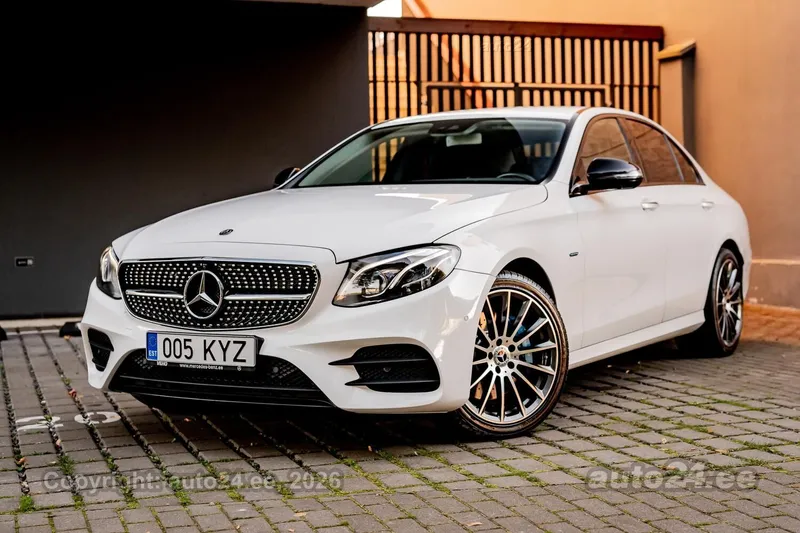 Mercedes-Benz E 350 - 1