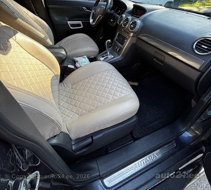 Opel Antara - 1