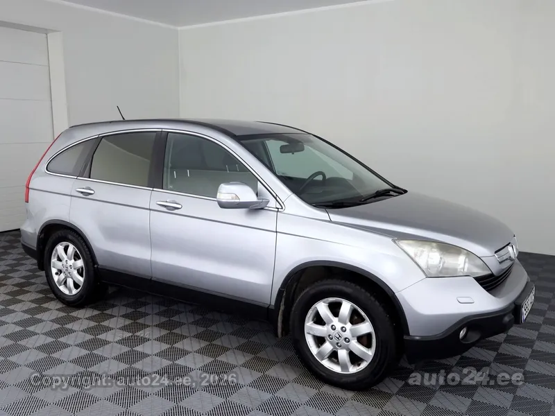 Honda CR-V - 1