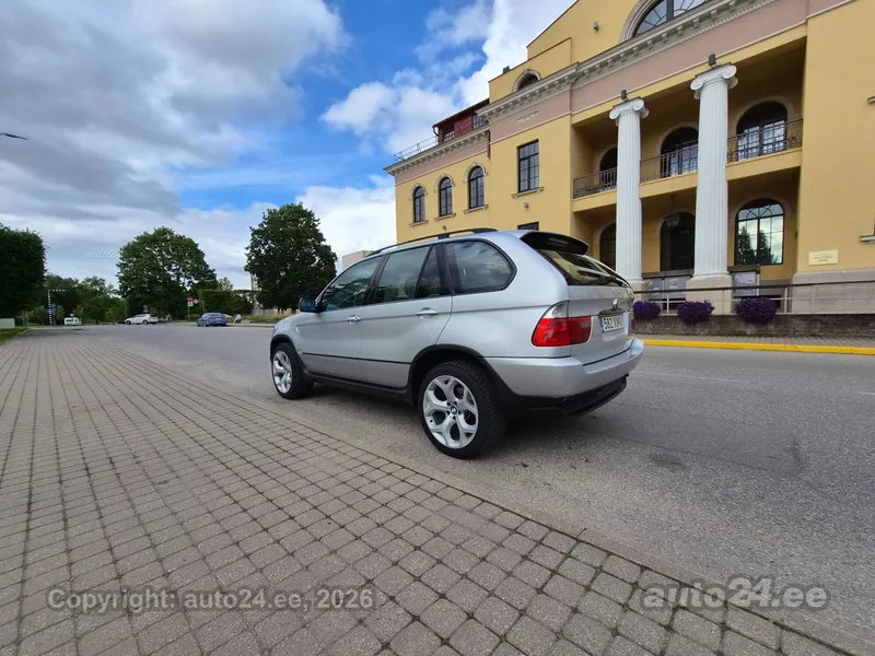 BMW X5 - 1