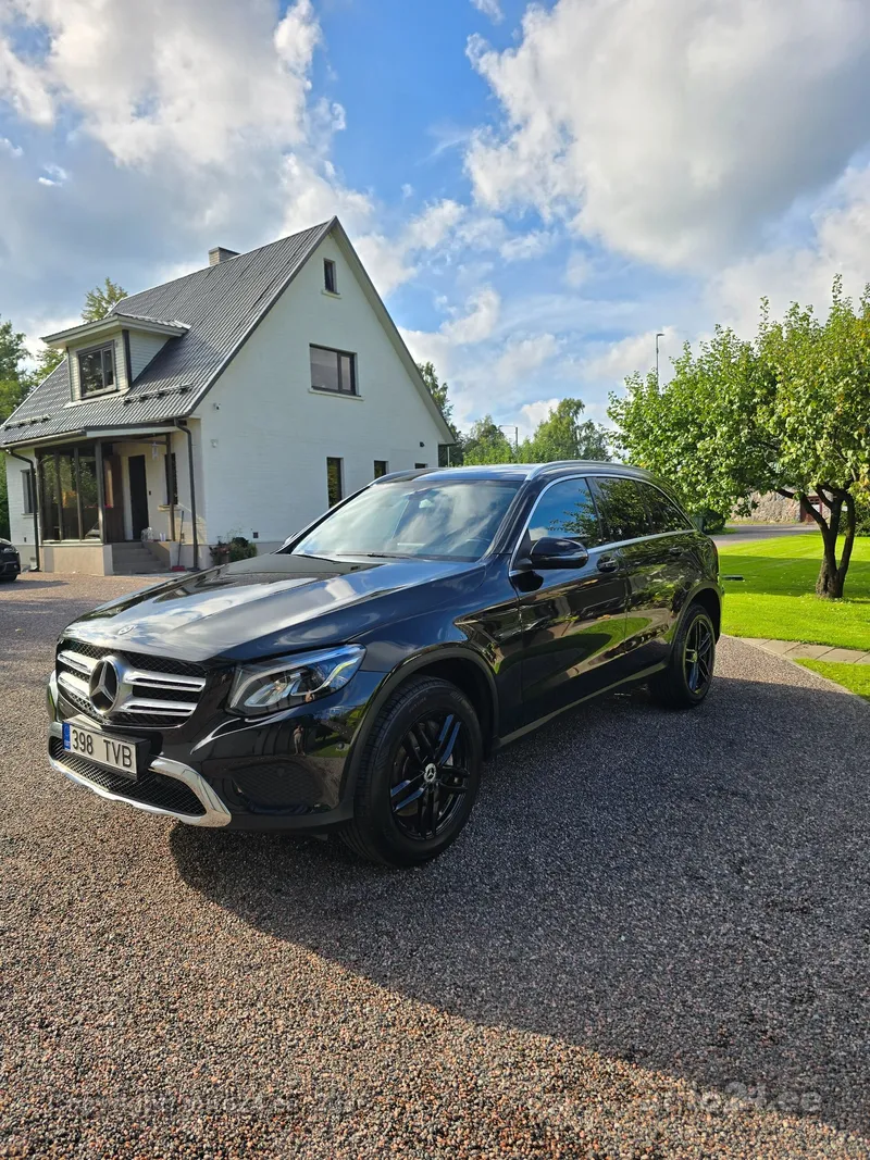 Mercedes-Benz GLC 350 - 1