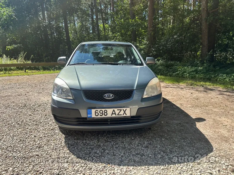 KIA Rio - 1
