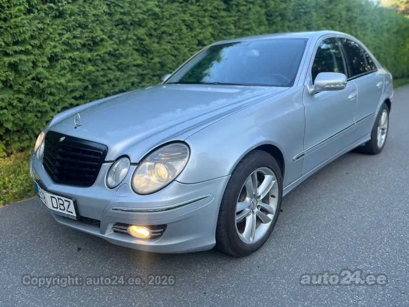Mercedes-Benz E 280 - 1