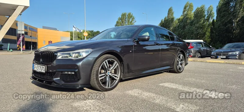 BMW 740 - 1