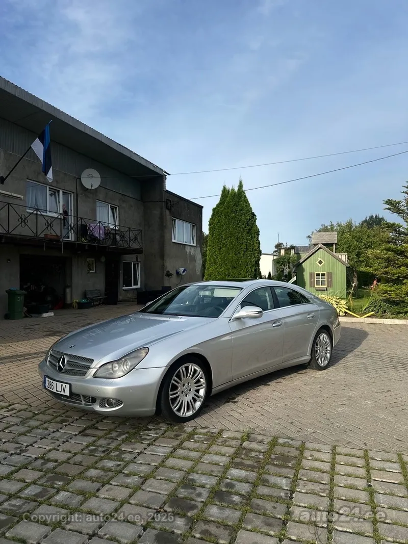 Mercedes-Benz CLS 320 - 1