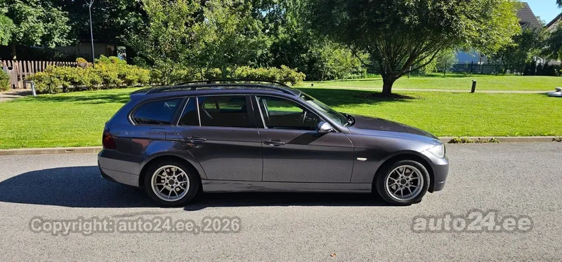 BMW 318 - 1