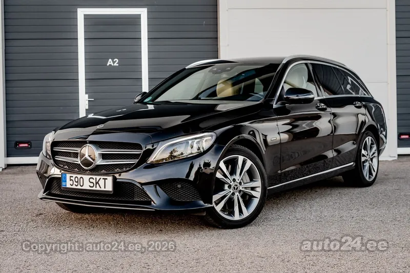 Mercedes-Benz C 300 - 1