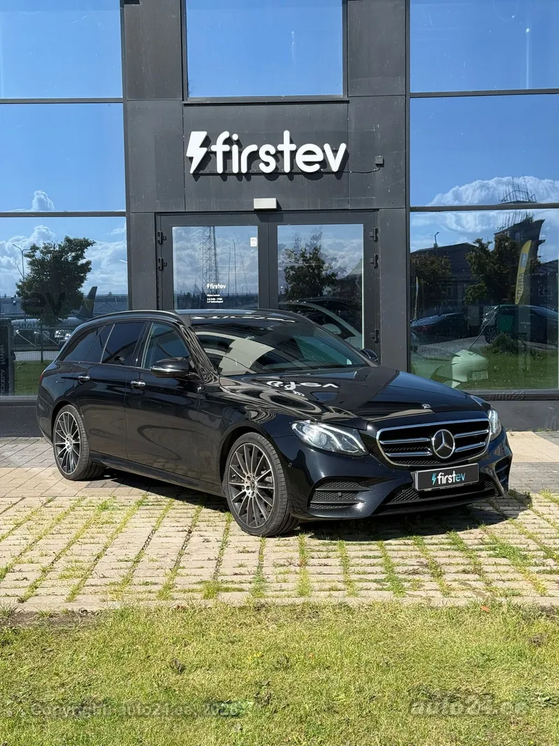Mercedes-Benz E 400 - 1