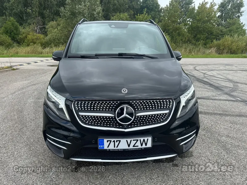 Mercedes-Benz V 220 - 1