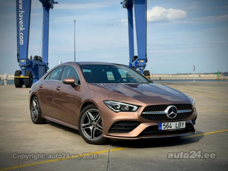 Mercedes-Benz Mercedes-Benz CLA 220
