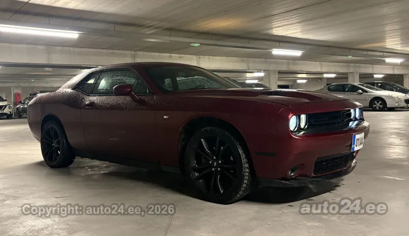 Dodge Challenger - 1