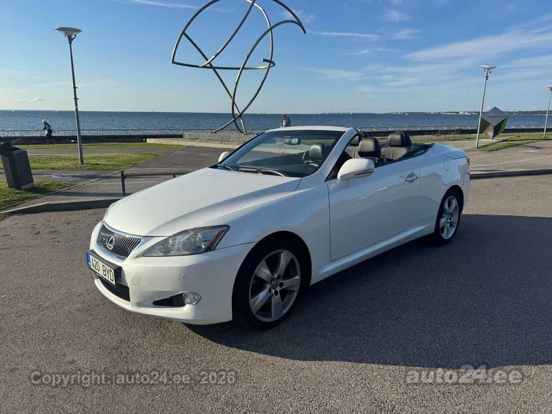 Lexus IS 250C - 1