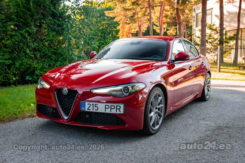 Alfa Romeo Giulia - 1