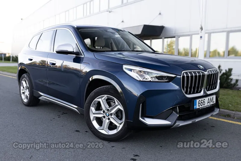 BMW X1 - 1