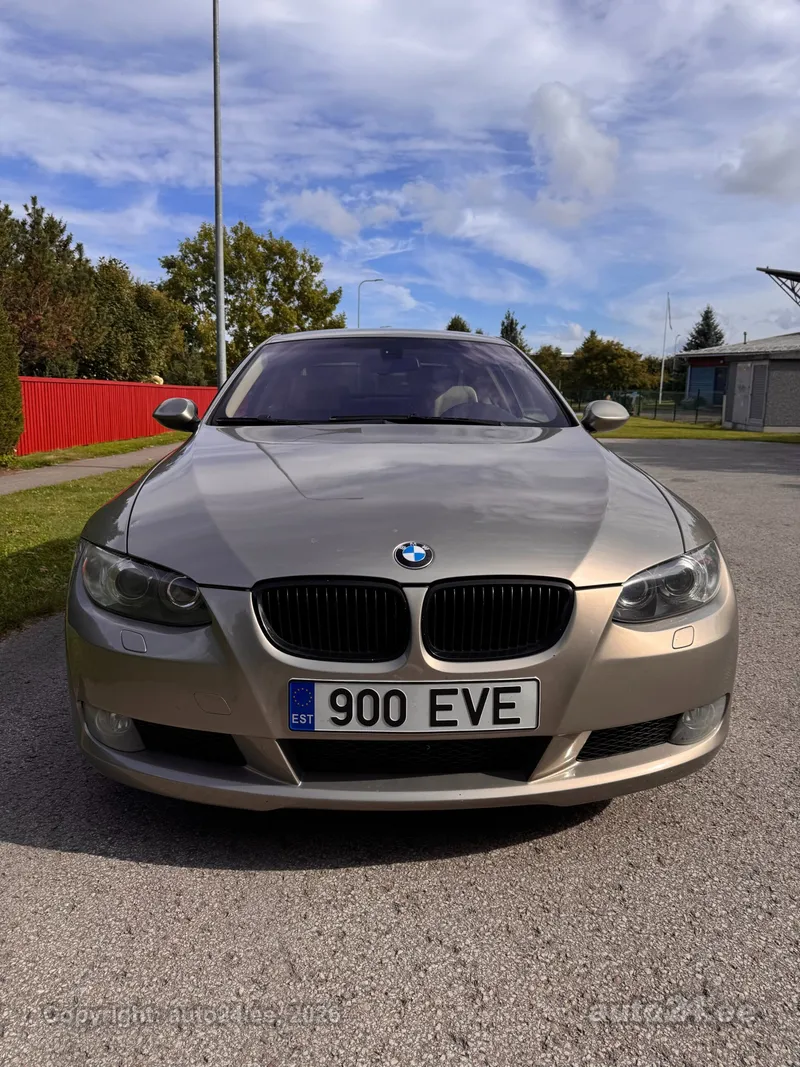 BMW 320 - 1
