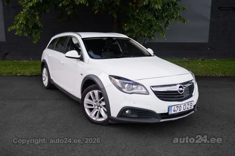 Opel Insignia - 1