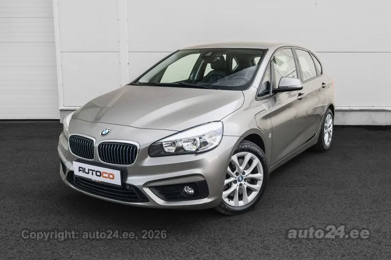 BMW 225 - 1