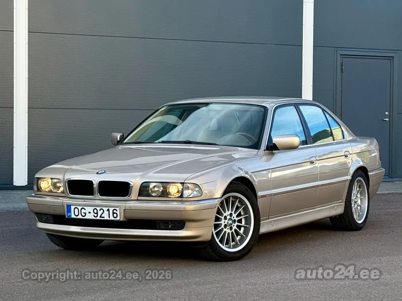 BMW 735 - 1