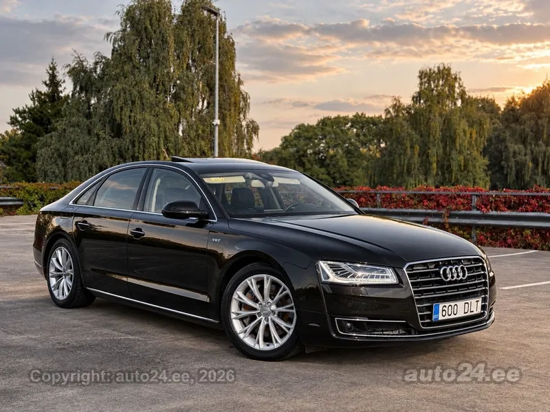 Audi A8 - 1