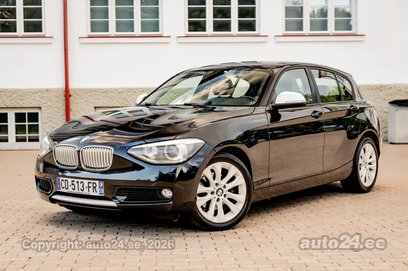 BMW 120 - 1