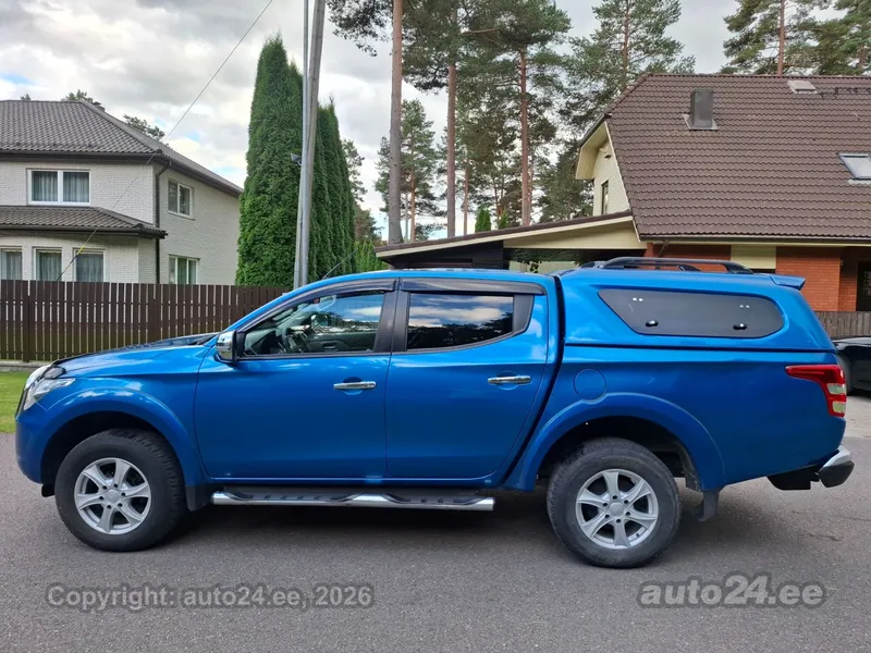 Mitsubishi L200 - 1