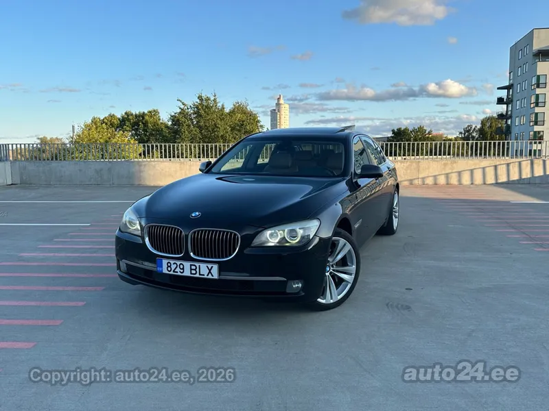 BMW 740 - 1