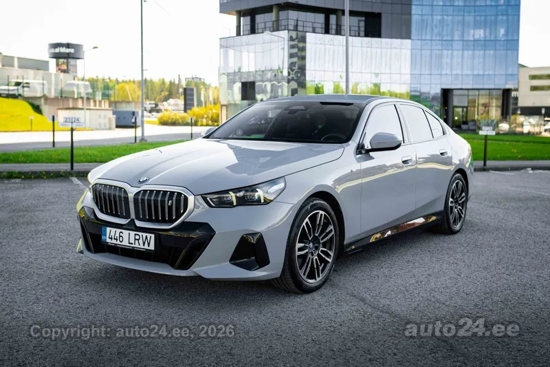BMW i5 eDrive40 - 1