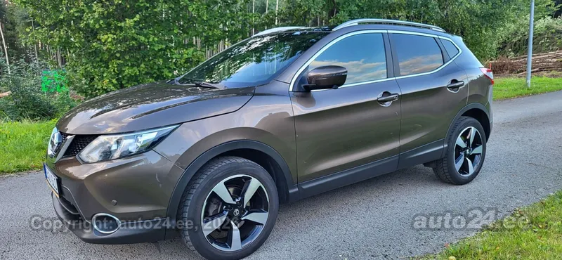 Nissan Qashqai - 1