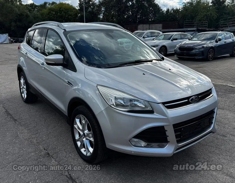Ford Kuga - 1