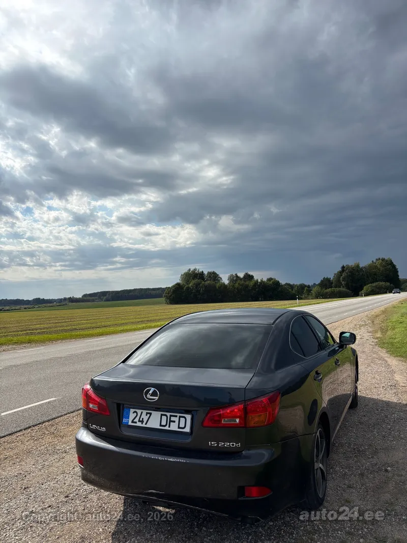 Lexus Lexus IS 220