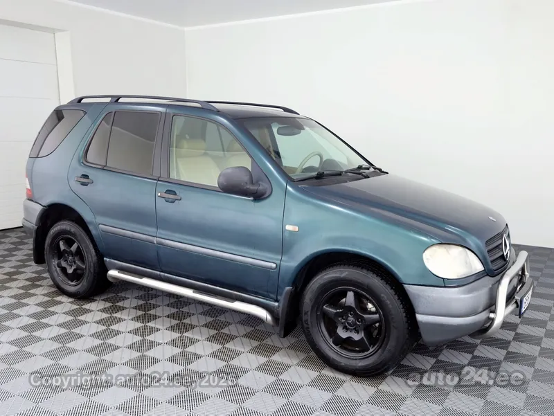 Mercedes-Benz Mercedes-Benz ML 320