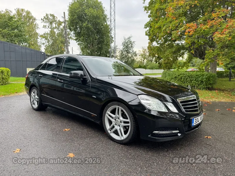 Mercedes-Benz E 220 - 1