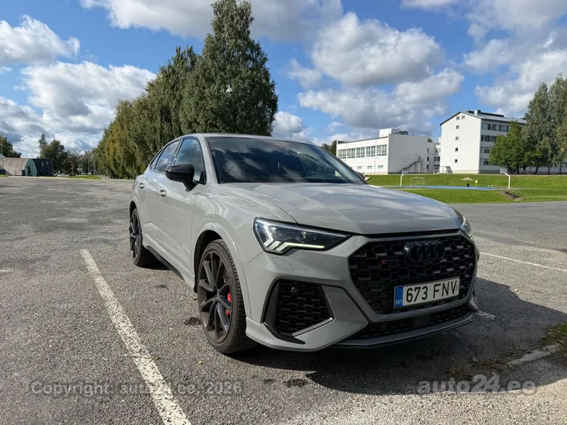 Audi RS Q3 - 1
