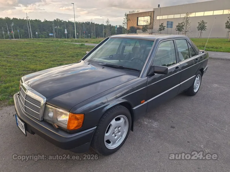 Mercedes-Benz Mercedes-Benz 190