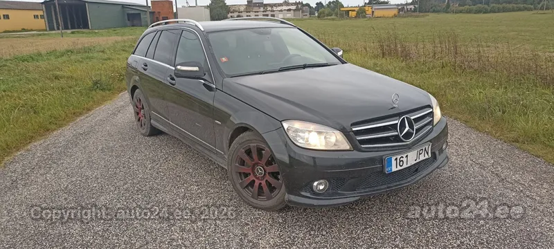 Mercedes-Benz Mercedes-Benz C 220