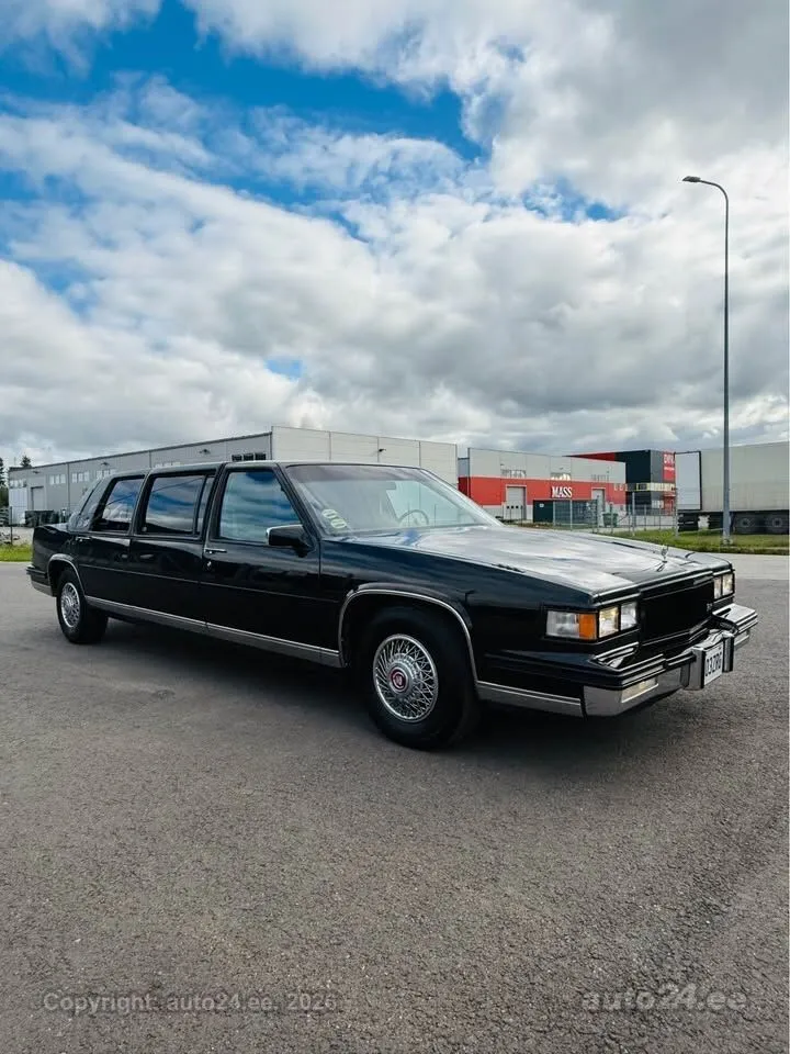 Cadillac DeVille - 1