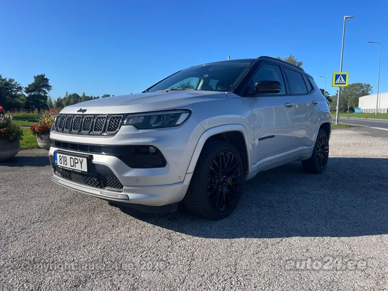 Jeep Compass - 1