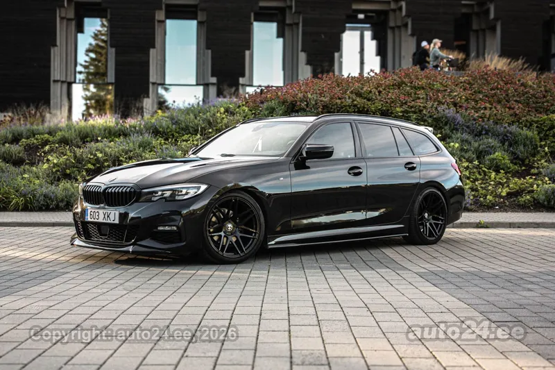 BMW 320 - 1