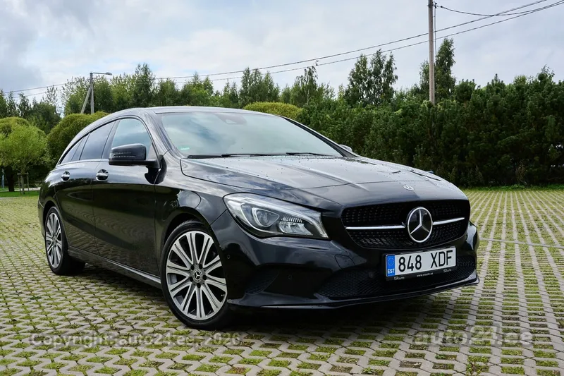 Mercedes-Benz Mercedes-Benz CLA 220